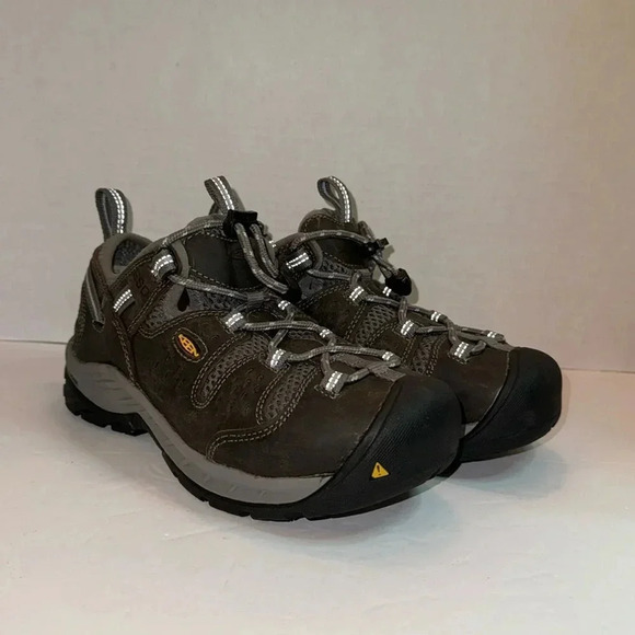 KEEN Women’s Utility Steel Toe ESD Work Shoe - Picture 1 of 7